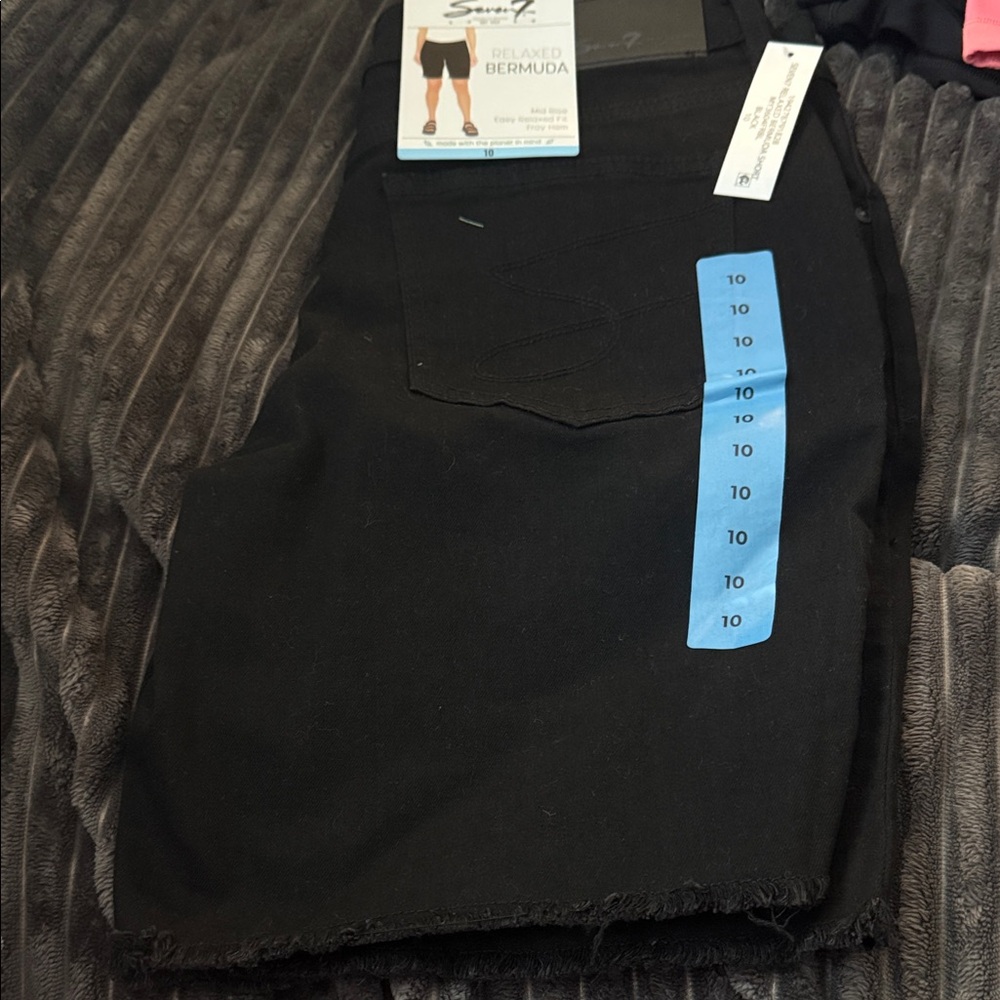 Seven7 Relaxed Black Bermuda Shorts